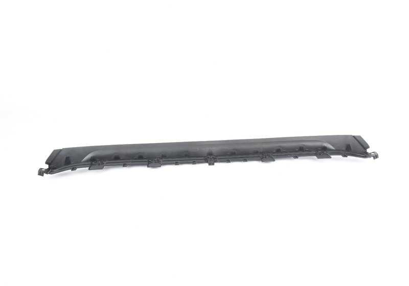 Labio inferior paragolpes delantero OEM 51118077058 para BMW Serie 8 G14, G15, G16 (modelos M850i xDrive). Original BMW.