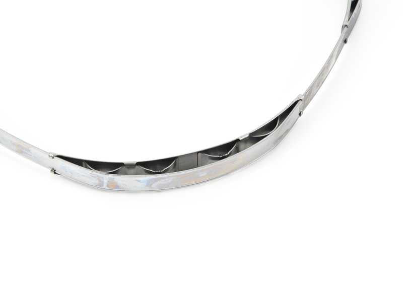 Riparazione del coperchio della flangia per BMW E82, E88, E90, E92, E93 (OEM 16117194201). BMW originale