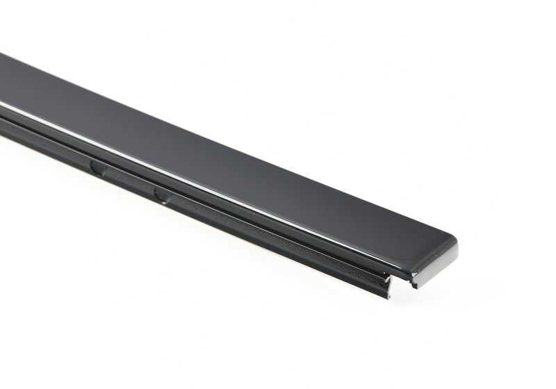Embellecedor marco de ventana superior puerta trasera izquierda para BMW F90, G30 (OEM 51357390125). Original BMW