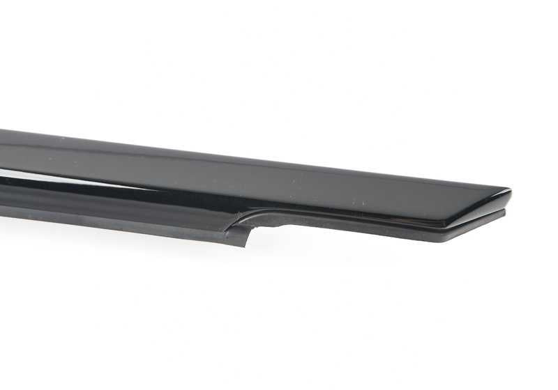 Couvercle extérieur OEM 51337404025 pour la porte d'entrée gauche {BMW F90, G30, G31, G38}. BMW d'origine.