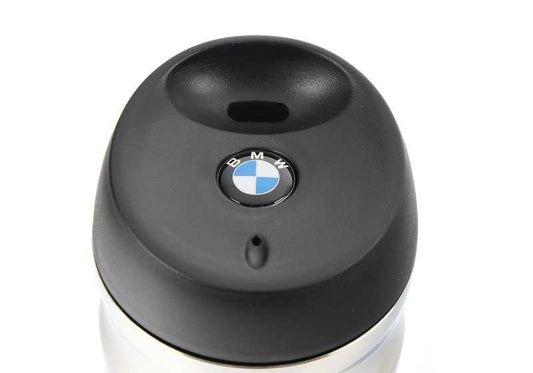 Black and Silver Thermal Cup OEM 80562211967 pour BMW. Capacité de 0,45 L. BMW d'origine.