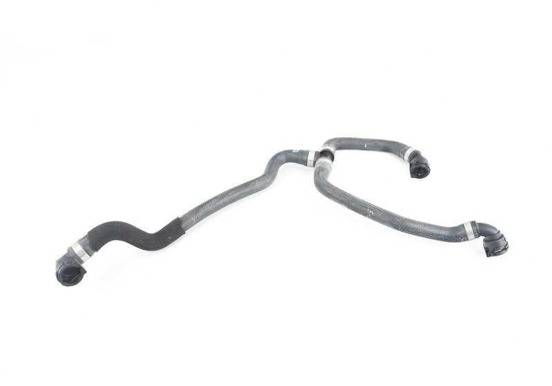 Tubo del vaso de expansión OEM 17128602602 para BMW G30, G31, G32, G11, G12. Compatible con versiones 520i con motor B48M y B46O. Original BMW.