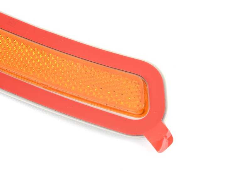 Reflector lateral izquierdo OEM 63147437081 para BMW X6 G06, X6 G06 LCI, X6 M F96, X6 M F96 LCI. Original BMW.