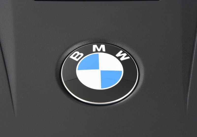 Cubierta del motor OEM 11148676205 para BMW G42, G20, G21, G22, G23, G26, G01, G02, G29. Original BMW
