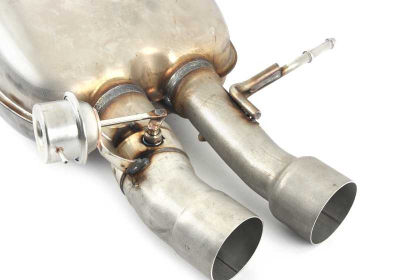 Silenciador trasero izquierdo OEM 18307849760 para BMW 6 F06, F12, F13, F06 LCI, F12 LCI, F13 LCI con motor S63T. Original BMW.