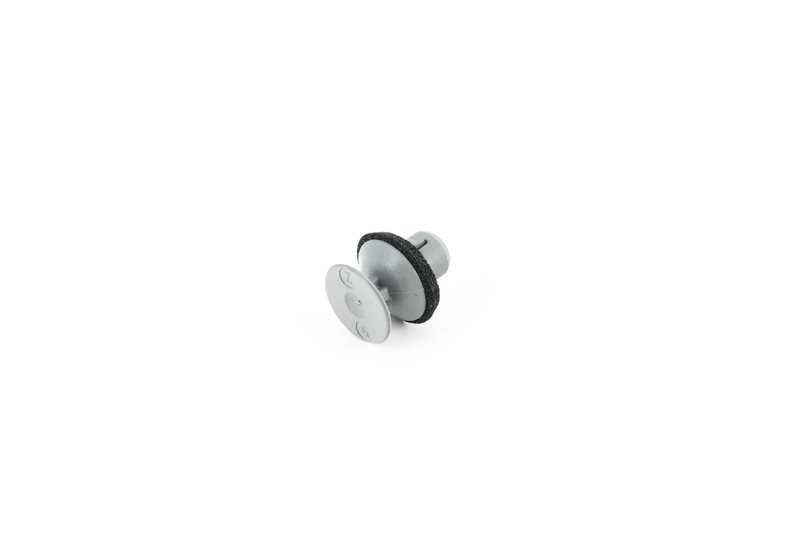 Clip fijación piloto trasero OEM 07147143826 para BMW E91, E61, E70. Compatible con todos los modelos indicados. Pieza original BMW.