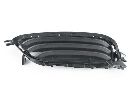 Rejilla lateral izquierda cerrada OEM 51117338513 para BMW X3 F25. Pieza original BMW. Ideal para sustituir la rejilla dañada del parachoques delantero en el lateral del conductor.