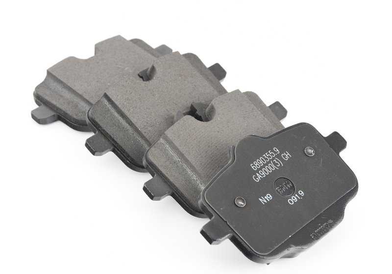 OEM brake pills set 34216890354 for BMW G30, G31, G32, G12, G14, G15, G16. Original BMW.