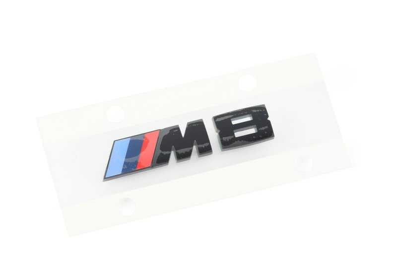 Emblema decorativo parrilla frontal izquierda OEM 51138469499 para BMW F91, F92, F93 M8 Competition. Original BMW.
