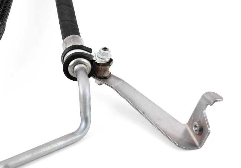 Manguito de expansión dirección asistida OEM 32413450593 para BMW X3 E83 2.5si y 3.0si (todos los modelos: PC71, PC78, PC81, PC88, PC73, PC83, PC01, PC03, PC06, PC08). Original BMW.
