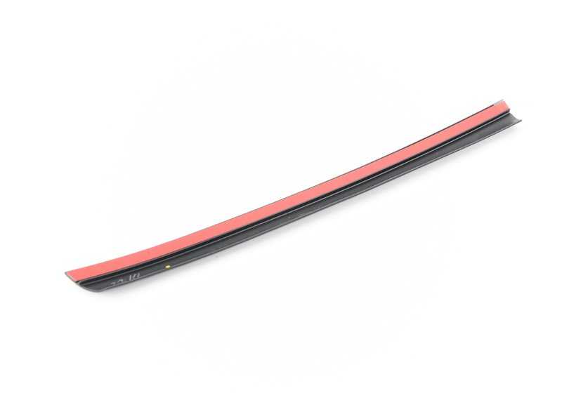 Junta de pared lateral delantera derecha OEM 51767391048 para BMW I12 (i8 Coupé), BMW I12 (i8 Coupé LCI), BMW I15 (i8 Roadster). Original BMW.
