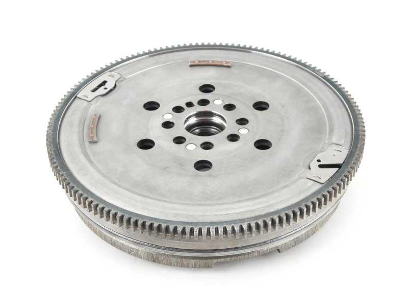 Volante bimasa OEM 21208600211 para BMW F52 120i y BMW F45/F46 220i (manual y automático). Compatible con tracción delantera. Original BMW.