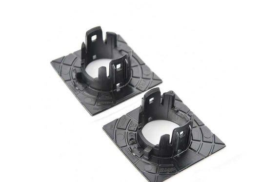 Front support for PDC/PMA OEM parking sensor 51118496515 for BMW G20 and G21. Original BMW.