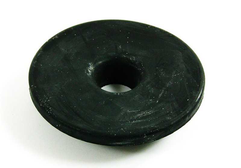 Sospensione posteriore Silentblock 10mm OEM 33531136387 per BMW E30 e Z3. BMW originale BMW.