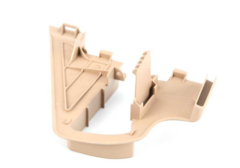 Embellecedor derecho para reposacabezas OEM 52108255356 para BMW E46. Original BMW.