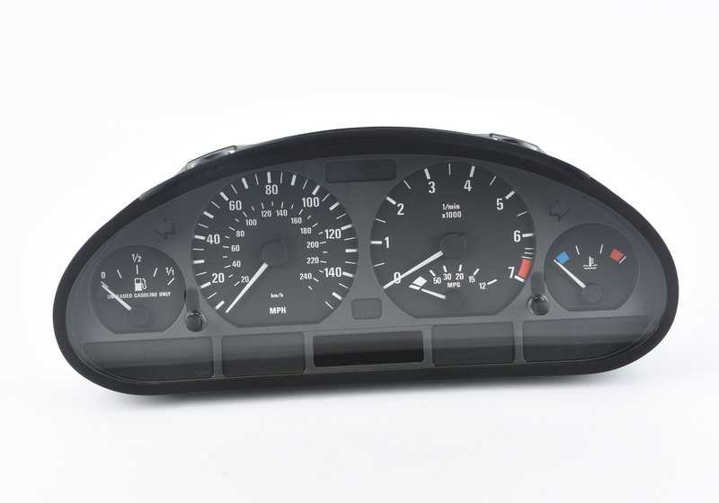 Unaufgegründete Instrumentierung für die BMW 3 E46 -Serie (OEM 62116985651). Original BMW.