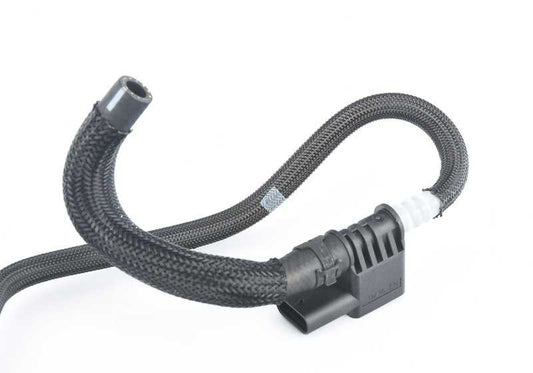 Tubo de alimentación de combustible OEM 13537823395 para BMW F07, F07N, F10, F10N, F11, F11N, F01N, F02N. Original BMW.