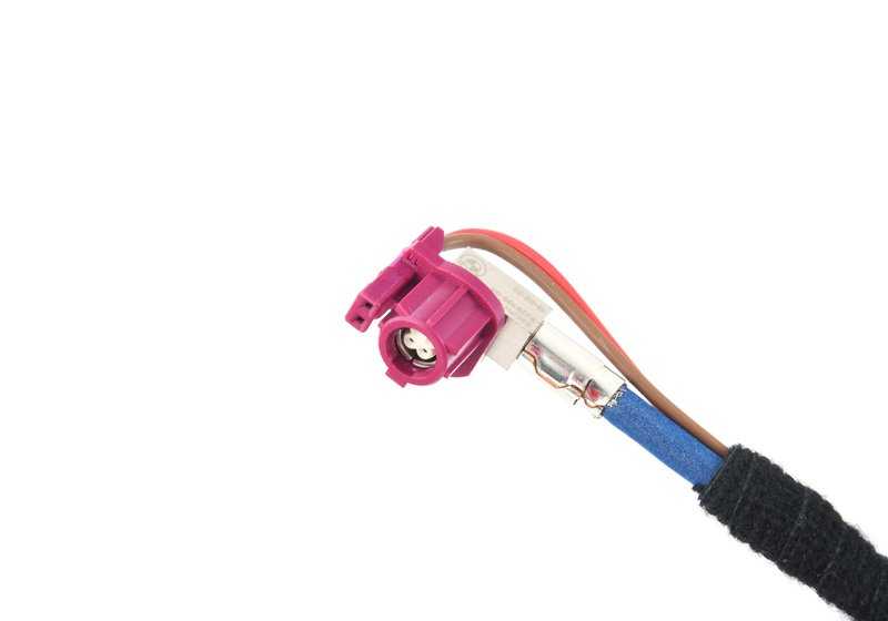 Cable conexión pantalla CID a unidad HU-H OEM 61129399972 para BMW F20, F21, F22, F23, F87, F30, F31, F34, F80, F32, F33, F36, F82, F83. Original BMW.