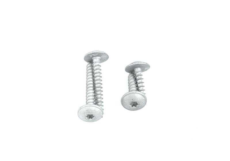 Inserto tirador puerta izquierda OEM 51417225869 color gris everest para BMW F10 y F11. Original BMW.