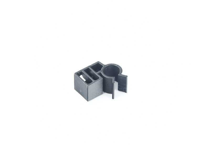 Soporte de líneas de aire acondicionado OEM 64509241366 para BMW X1 E84 y Z4 E89. Original BMW.