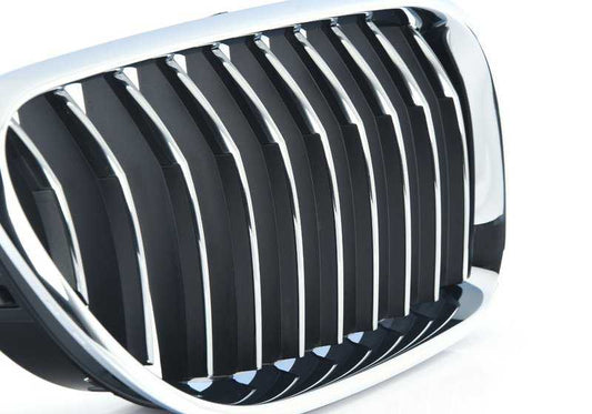 Rejilla embellecedora frontal derecha OEM 51137211922 para BMW F06, F12, F13. Original BMW.