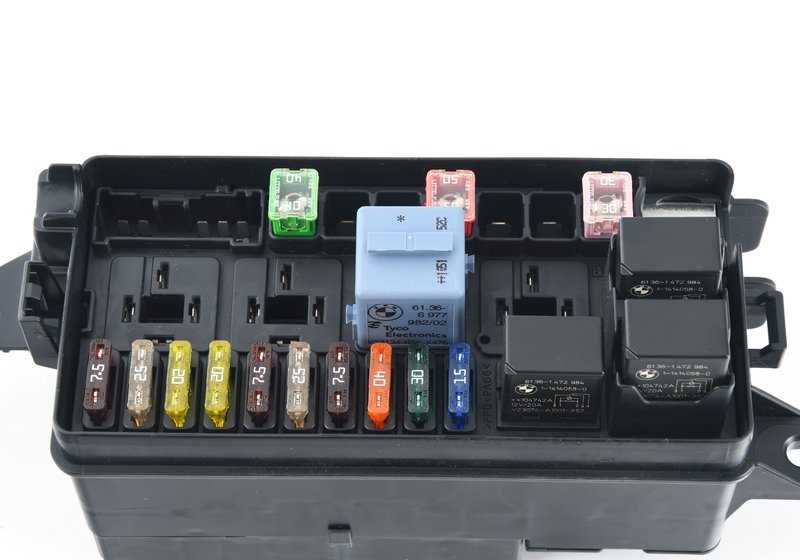 Caja para cortacircuitos OEM 61149213372 para MINI R56, R55, R58, R59, R60... y más. Original MINI.