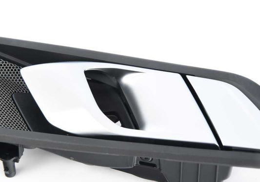 Manilla interior puerta trasera derecha OEM 51427945694 para BMW G20, G21, G28, G80, G81, i3. Repuesto original BMW.