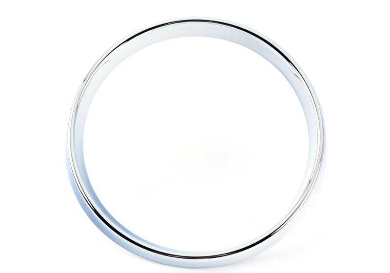 Aro embellecedor cromado izquierdo OEM 63211353317 para BMW E30, E31, E32, E34, E36, Z1. Recambio original BMW.