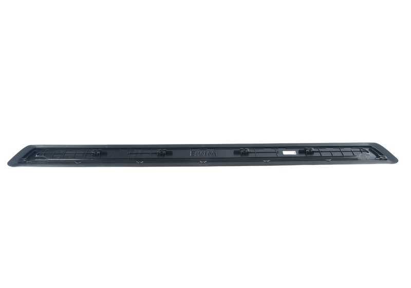 Entrée Squad pour la série BMW 2 G42, G87 Series 4 G22, G23, G82, G83 (OEM 51472472521). BMW d'origine