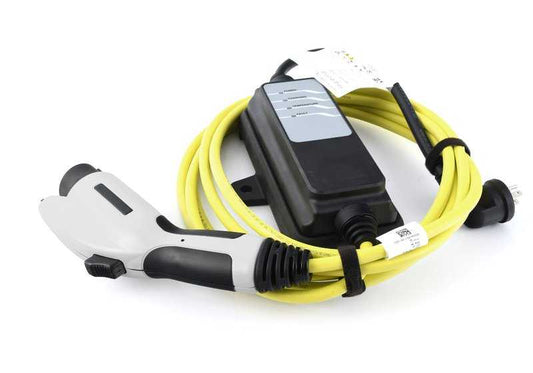 OEM Standard Charging Cable 61446818634 for BMW F45, U06, F30, G20, G21, G26, G30, G31, G11, G12, F48, F39, G01, F15, G05, I01, I12, I15, I20. Original BMW.