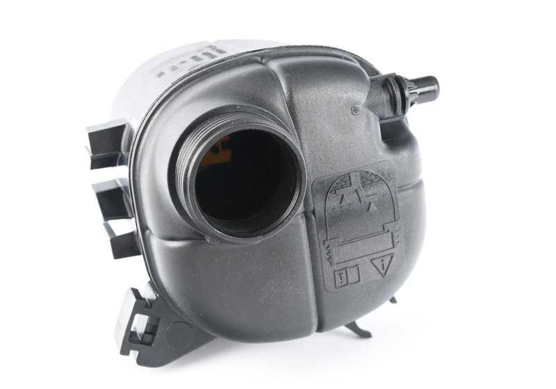 OEM refrigerant expansion deposit 17139485733 for BMW G30, G30N, G31, G31N, G38, G38N, G32, G32N, G11, G11N, G12, G12N, G14, G15, G16. Original BMW.