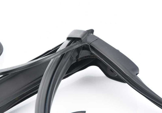 Junta de goma para pilar A OEM 51767279772 para BMW F33, F33N, F83, F83N. Original BMW.