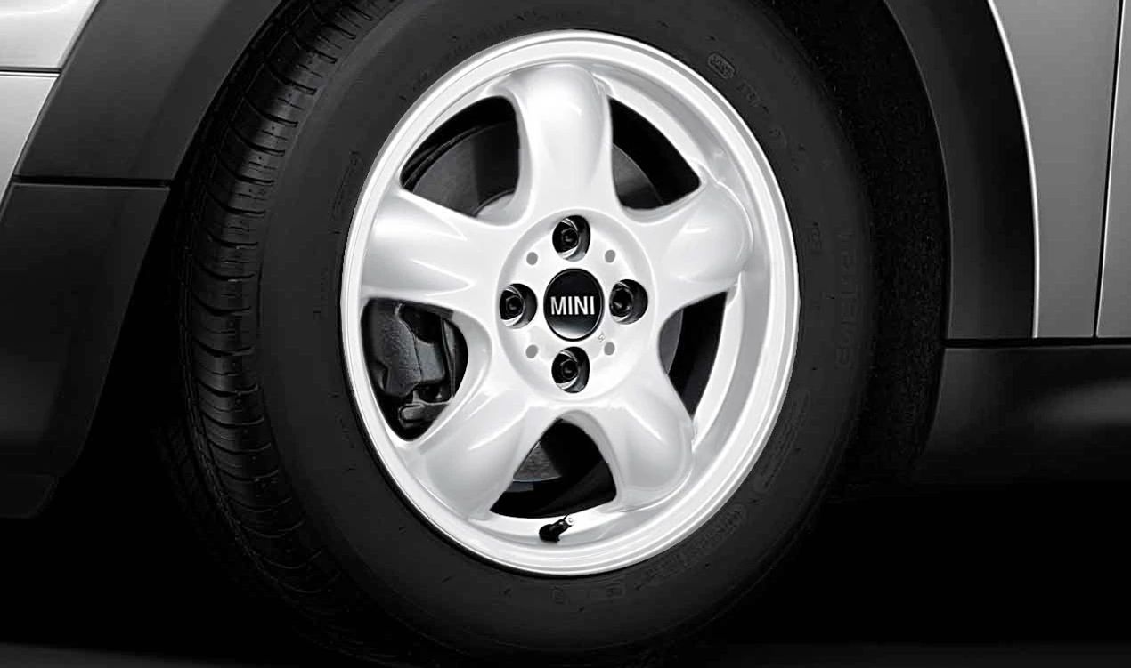 Cerchio in alluminio bianco 5 Star Spooler 100 OEM 36116769404 per MINI R50, R53, R56, Clubman R55, Cabrio R52... e altro ancora. MINI originale.