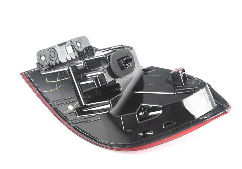 Piloto trasero izquierdo OEM 63217408739 para BMW G01, F97. Original BMW.
