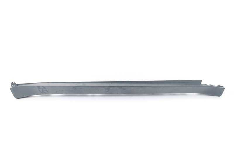 Cubierta embellecedora lateral derecha imprimada OEM 51778037290 para BMW E70. Original BMW.