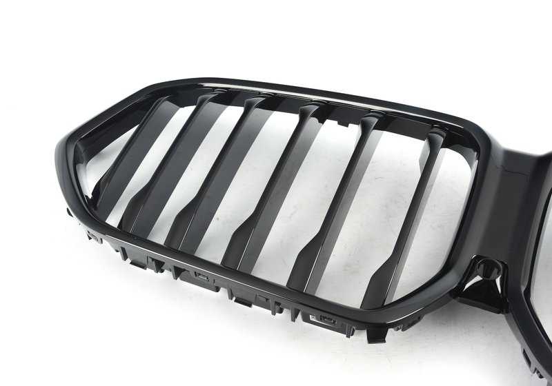 Rejilla decorativa delantera negra OEM 51138745303 para BMW X6 G06. Original BMW.