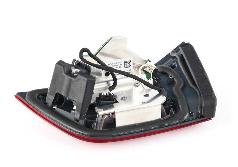Piloto trasero izquierdo para maletero OEM 63217426053 para BMW F32, F33, F36, F83. Original BMW.