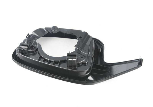 Soporte embellecedor espejo izquierdo negro brillo OEM 51168746847 para BMW G42, G87, G20N, G21N, G80, G80N, G81, G81N, G23N, G26, G26E, G26F, G26N, G82, G82N, G83, G83N. Original BMW.