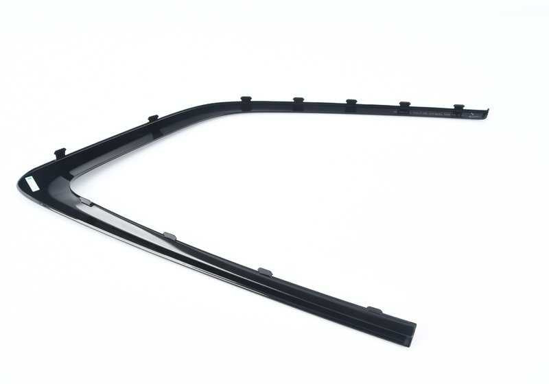 Moldura Acabado Ventana Lateral Trasera Izquierda OEM 51377410073 para BMW G01, G08, F97. Original BMW