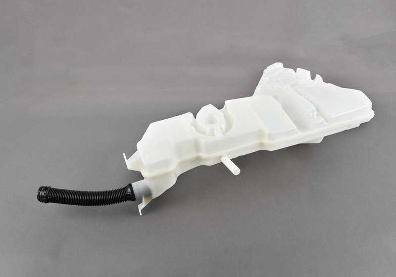 Depósito de agua del limpiaparabrisas OEM 61667377162 para BMW F16. Original BMW.