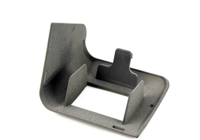 Cubierta derecha para BMW E34 (OEM 52208133456). Original BMW
