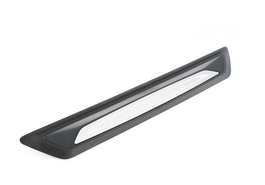 Embellecedor entrada puerta delantera OEM 51477410460 para BMW F20, F21. Pieza original BMW.
