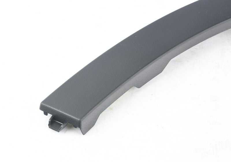 Aletín guardabarros delantero izquierdo OEM 51777469415 para BMW G05. Original BMW.