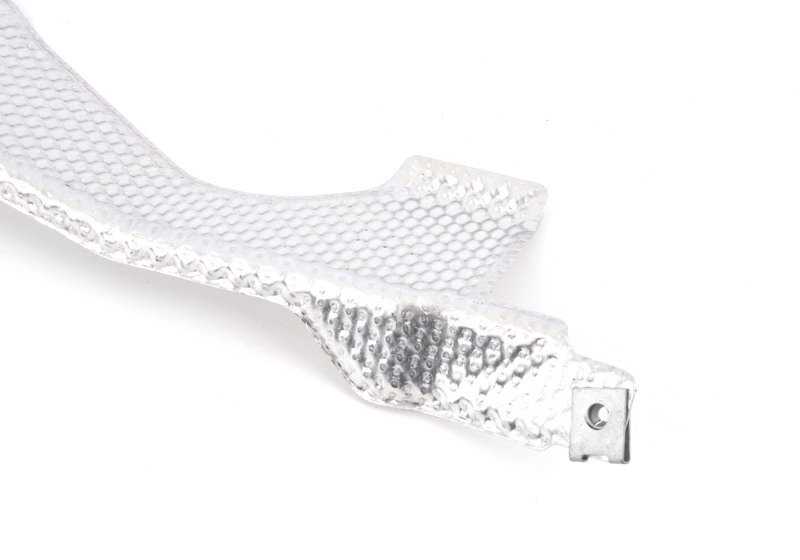 Aislante térmico para transmisión OEM 51483413833 para BMW X3 (E83). Original BMW.