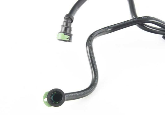 Tubería radiador de aceite del cambio OEM 17227604982 para BMW F30, F31, F32, F33, F36. Original BMW.