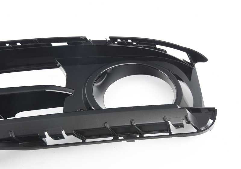Rejilla abierta derecha OEM 51117464492 para BMW F30, F31. Original BMW.