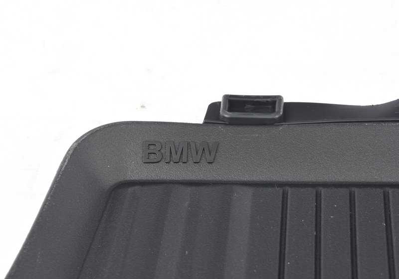 Tarppeti di gomma posteriore per tutto il clima OEM 51475A1F0D2 per BMW G42, G87, G23, G23N, G83, G83N. Protezione dell'acqua e dello sporco. BMW originale.