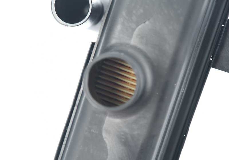 OEM admission silencer 11721315445 for BMW E34 M5 {Models: HD91, HD92, HD93, HD98, HC91, HC92, HJ91}. Original BMW piece.