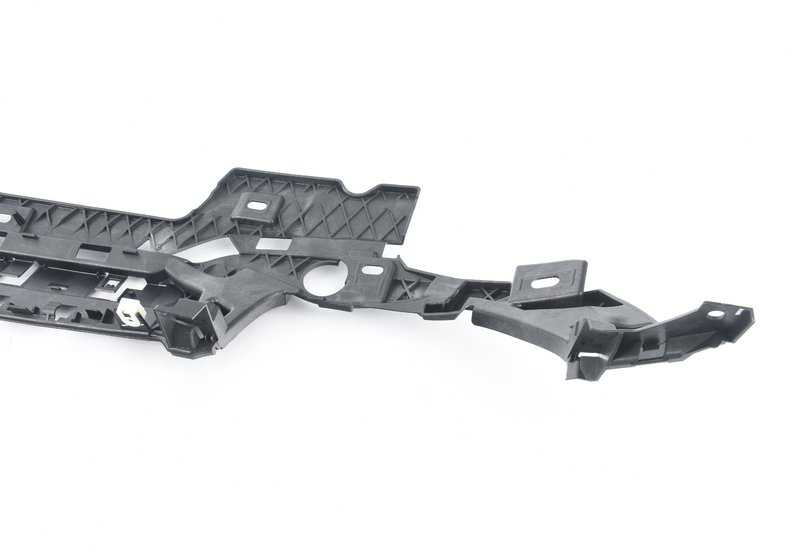 Soporte para parachoques trasero OEM 51128079607 para BMW G20, G21. Original BMW.
