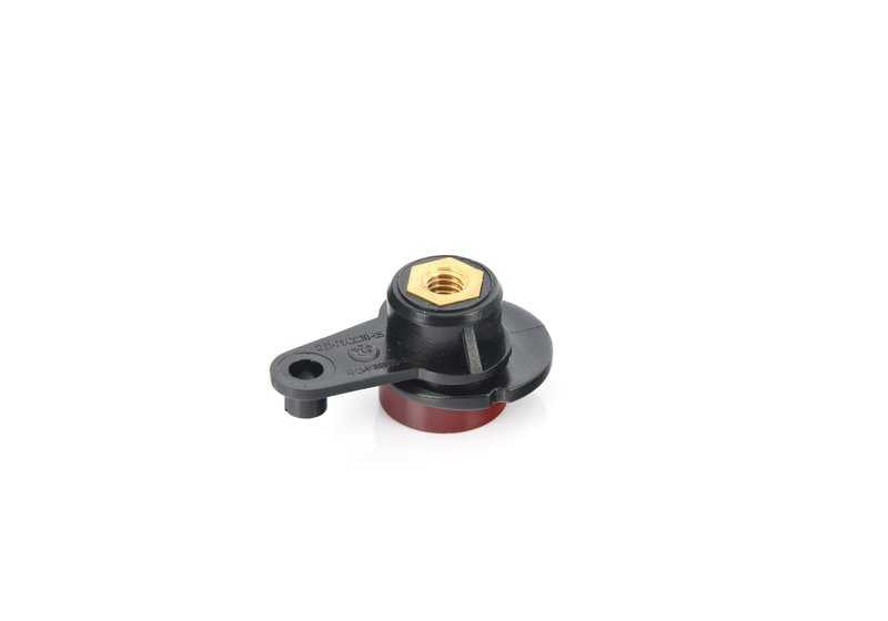 Soporte para radiador adicional OEM 17217845618 para BMW E82. Original BMW.